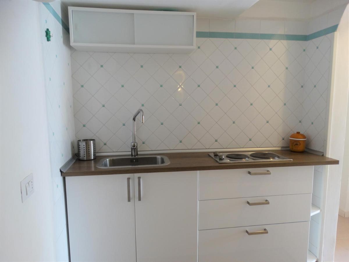 Capri Town Apartments Экстерьер фото