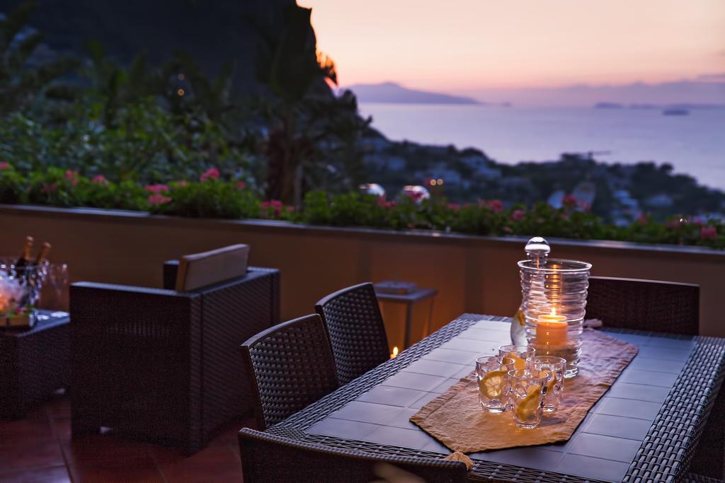 Capri Town Apartments Экстерьер фото